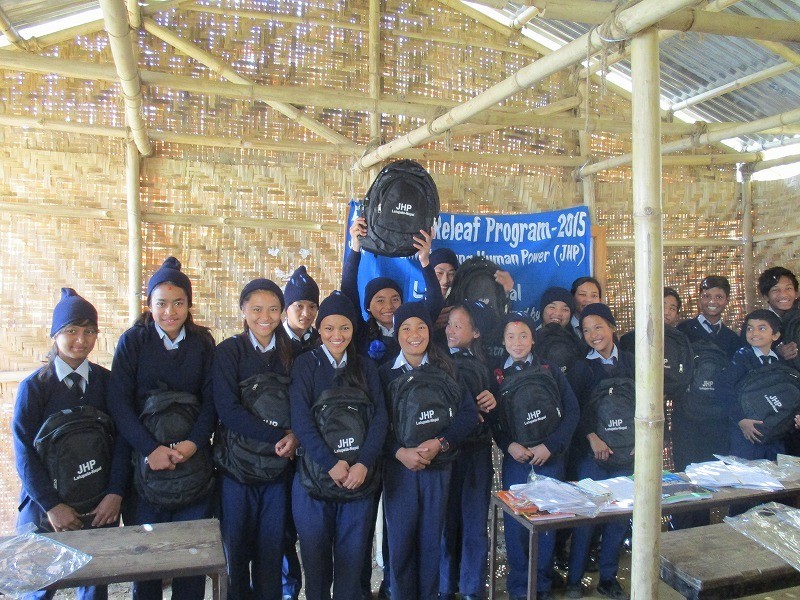 ネパール大震災後の子ども支援の報告